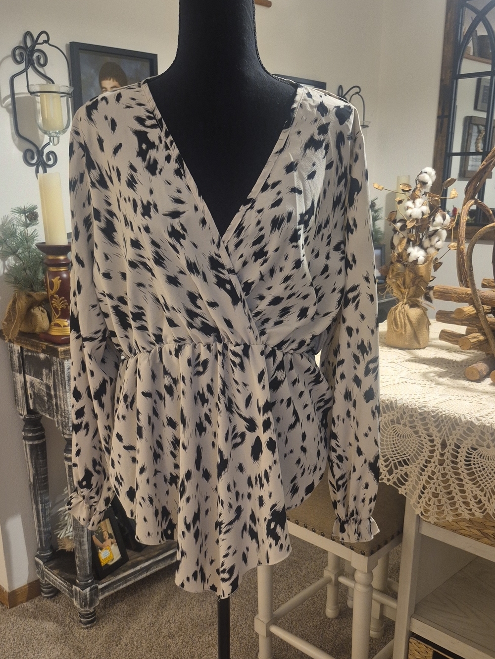 SHEIN Black & White Printed Peplum Blouse